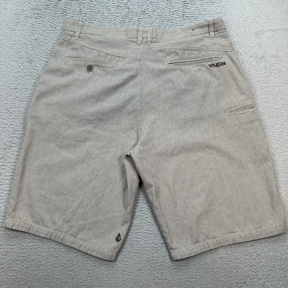 Volcom pre owned